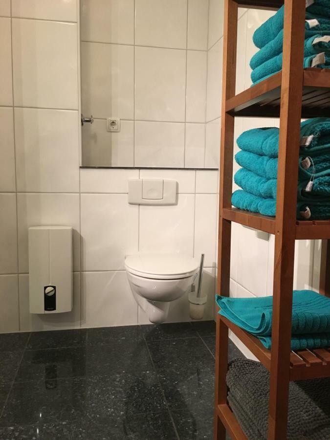Appartamento Bredeneyer Strasse 66A Essen Esterno foto